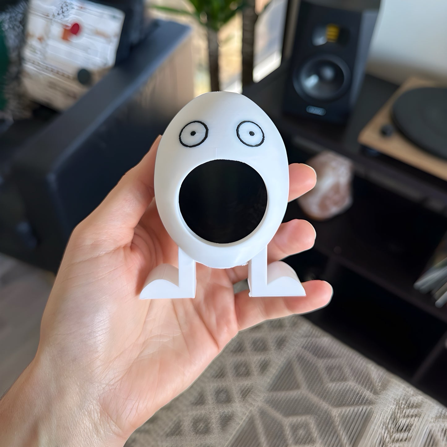 Feed Eggs Egg Figurine